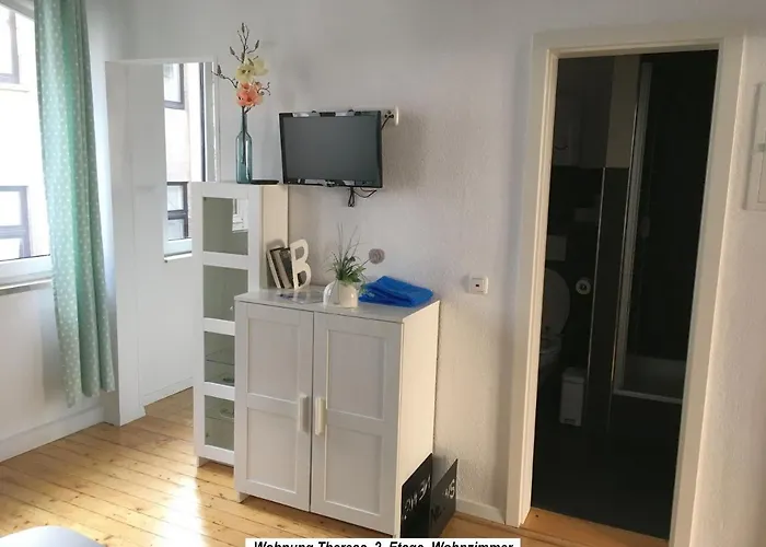 Im Herzen Der Koblenzer Altstadt קובלנץ