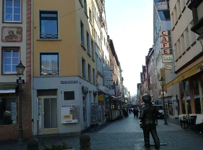 Im Herzen Der Koblenzer Altstadt كوبلنس